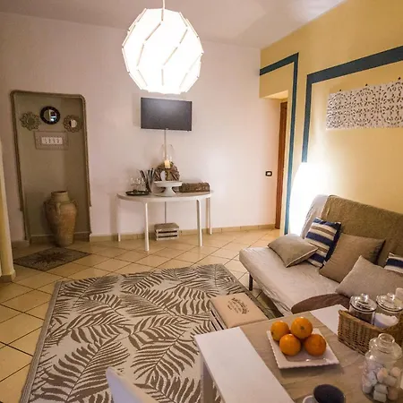 Bed & Breakfast Stazione La Reggia