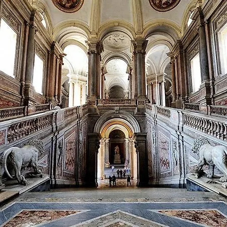 Bed & Breakfast Stazione La Reggia Caserta
