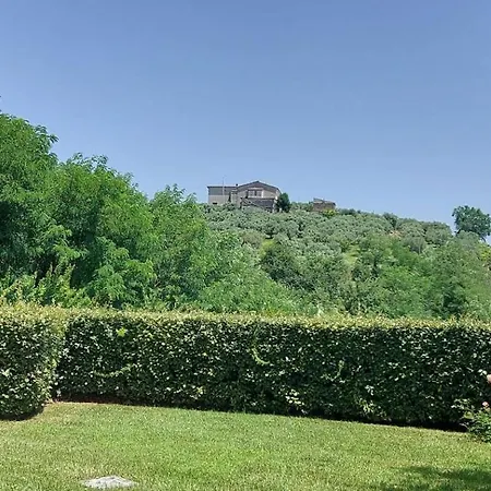 Stazione La Reggia Bed & Breakfast *